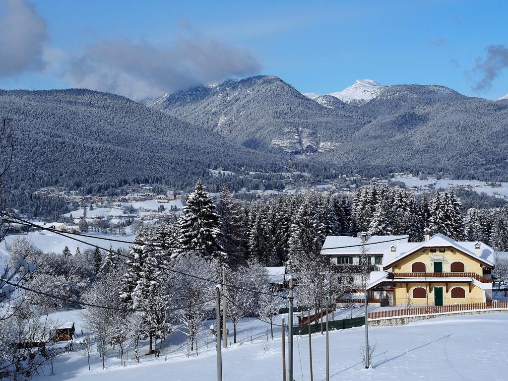 Hotel Belvedere Roana Exterior foto