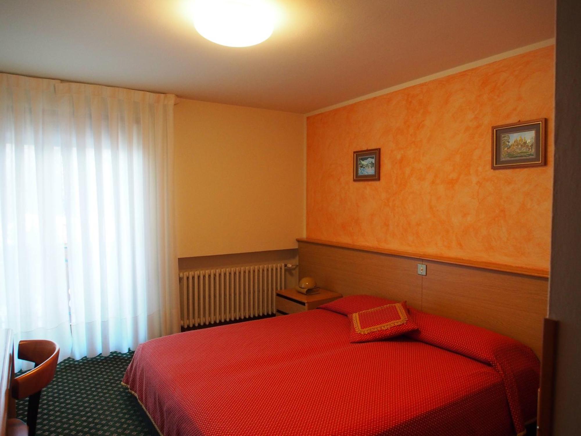 Hotel Belvedere Roana Quarto foto